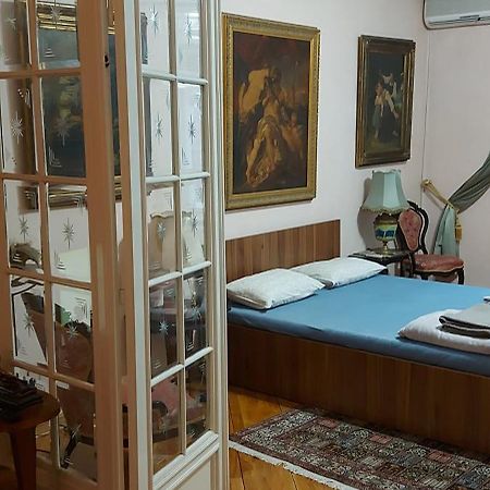 Michael'S Classy Apartment Belgrade Exterior photo
